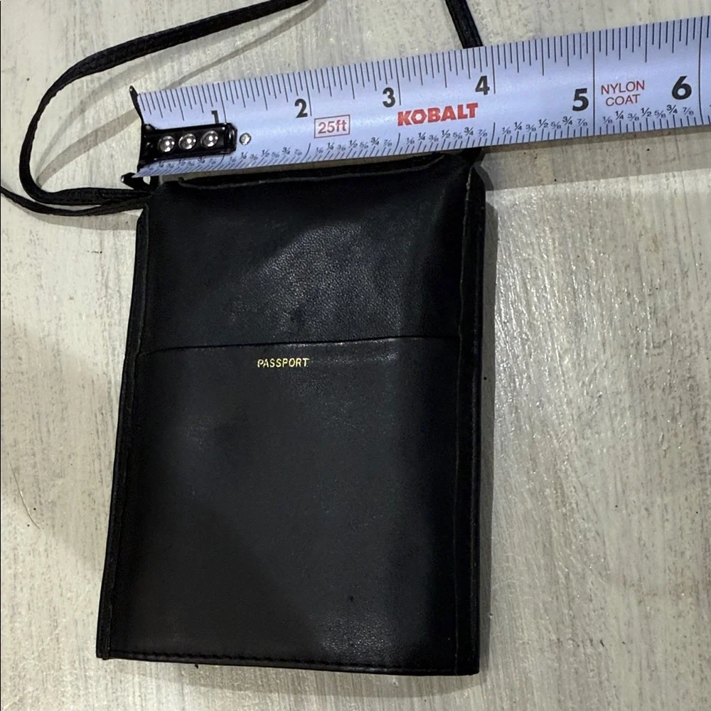 Vintage Royce Leather Black Passport Lanyard